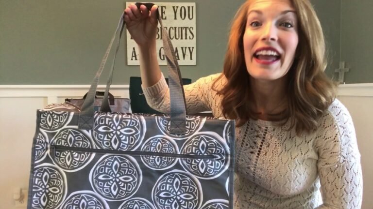 thirty one Deluxe Utility Tote