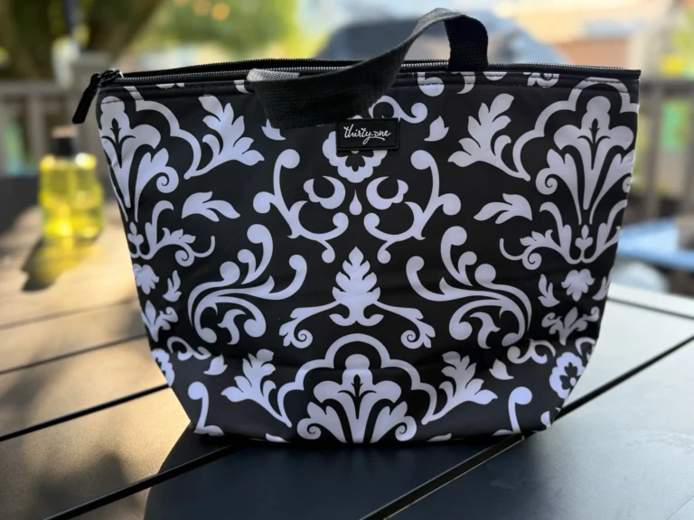 Thirty One Lunch Tote: The Ultimate Meal Companion for Every Day